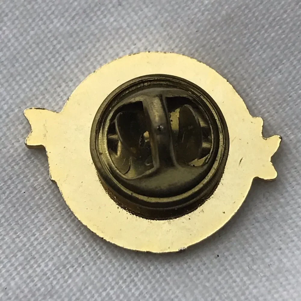 United Way UPS Leadership 94 Vintage Pin 90s Gold Tone Metal